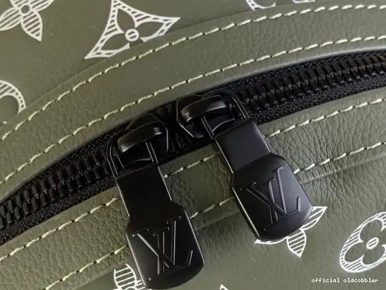 Official oldcobbler PM-29*38*20CM Vuitton Louis Backpack Discovery 0609